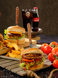 637202314750888191duraklatan-burger.jpg