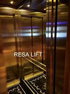 637248883612935772resa-lift-elevator-hotel-paris2.jpeg