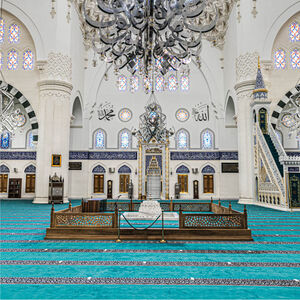 637747323396640986atasehir-mimar-sinan-cami8.jpg