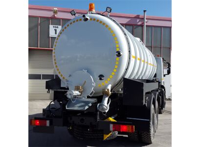 sewega-vacuum-truck-3.jpg