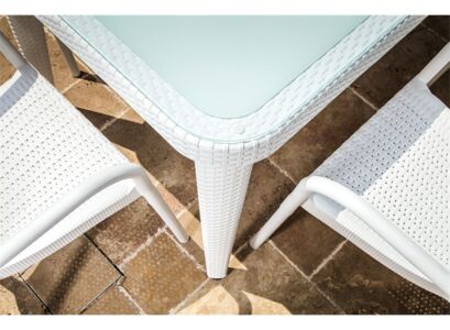 table-osaka--armchair-royal-medium-1-.jpg