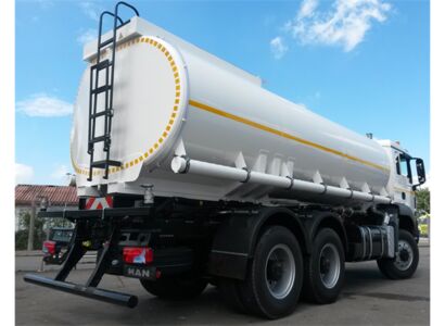 water-truck-3.jpg